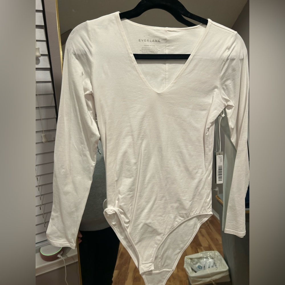 Everlane bodysuit NWT, white size small, never worn